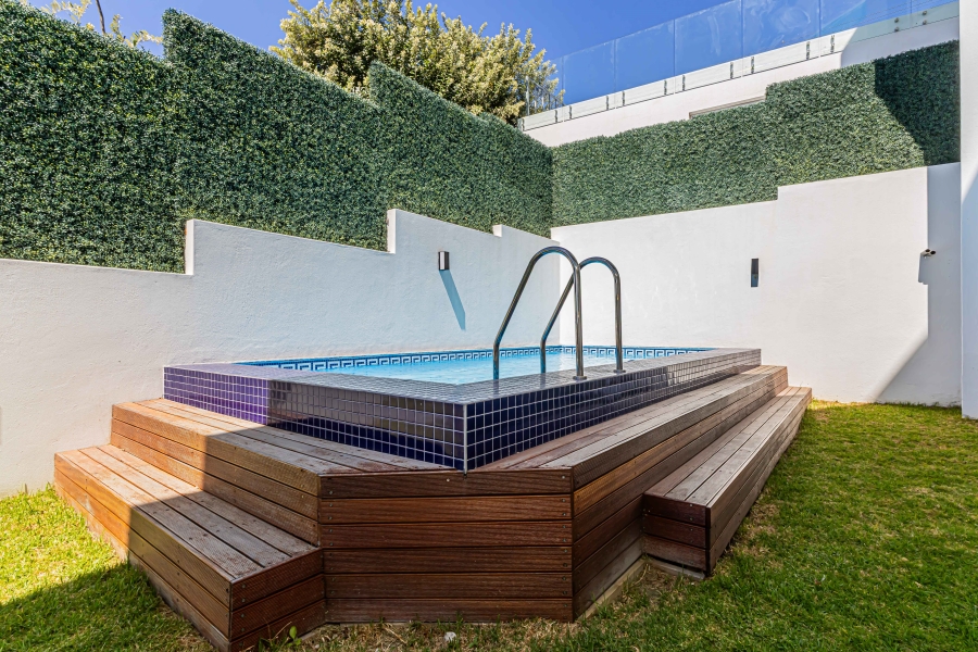 To Let 3 Bedroom Property for Rent in Camps Bay Western Cape